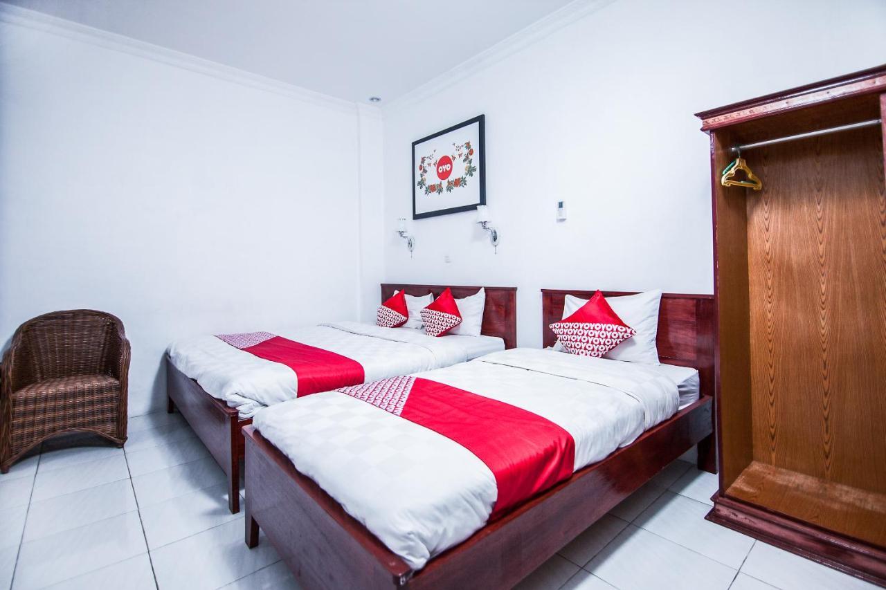 Oyo 796 Penginapan Fergael Pematangsiantar Extérieur photo